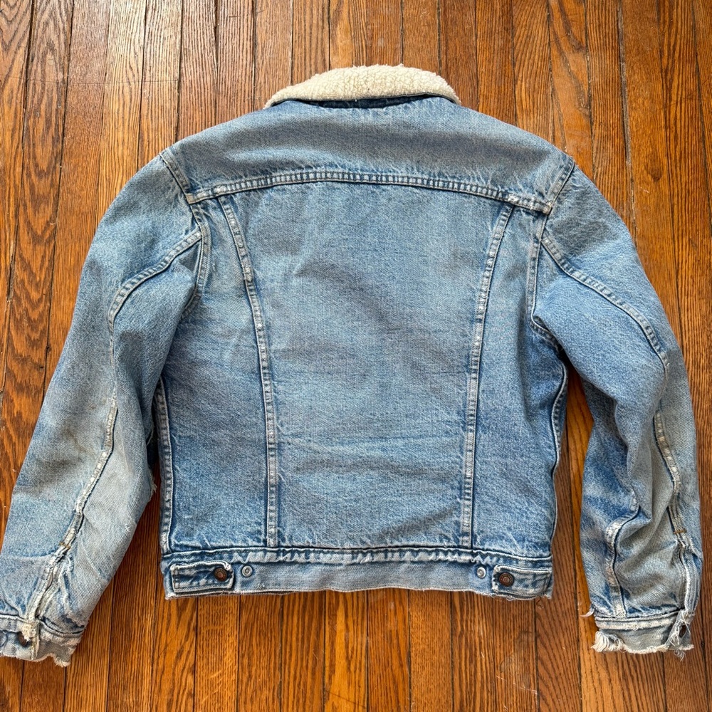 70’s Vintage Levi’s Sherpa Lined Denim Trucker Jacket - Picture 11 of 16